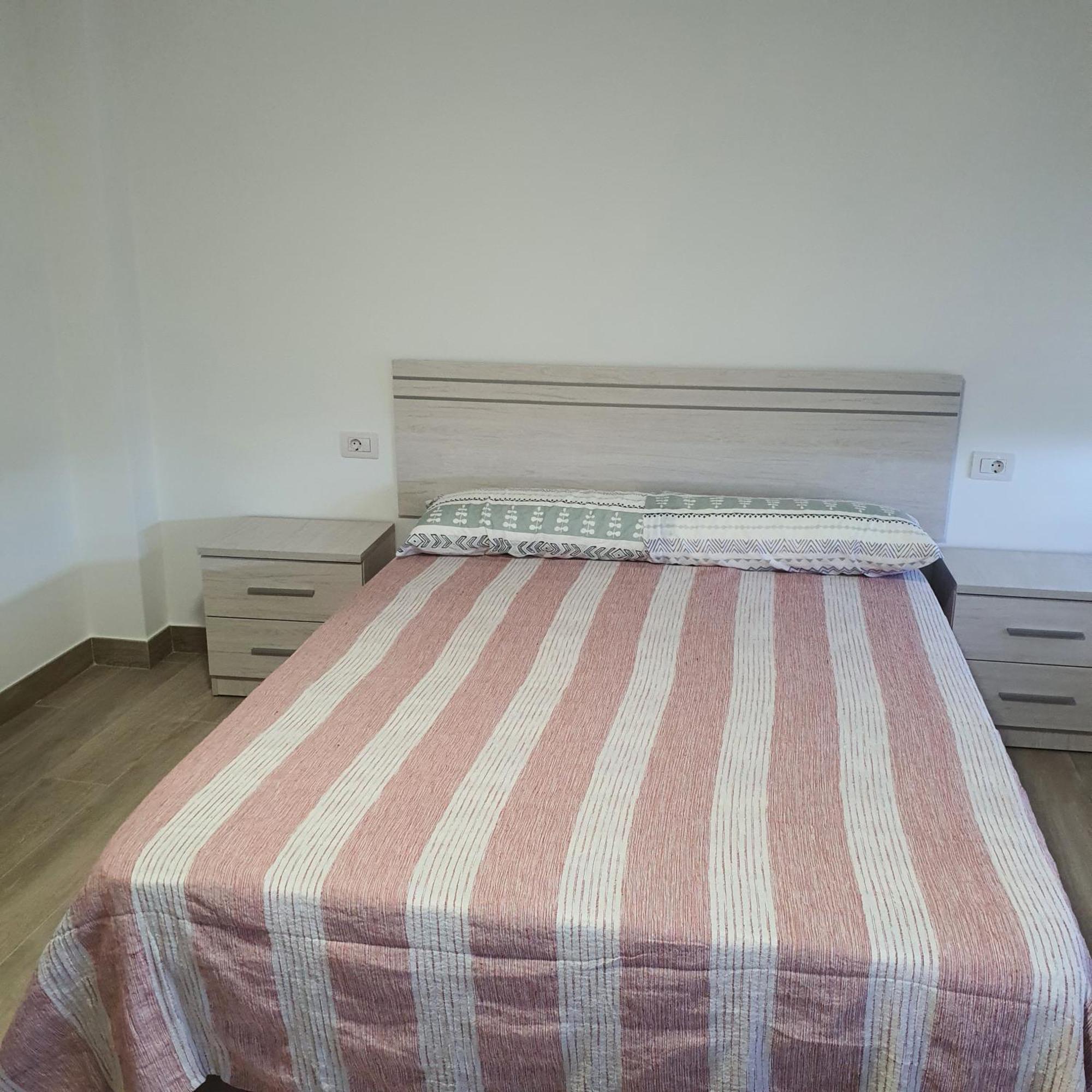 Amplio Atico 3 Habitaciones Bueu Luaran gambar
